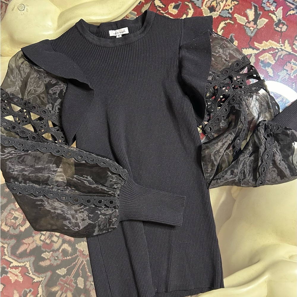 Fitted black sweater